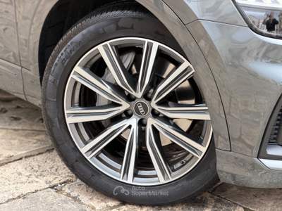 Audi Q8 286 CV QUATTRO S LINE EDITION TETTO MATRIX LED Grigio usata Santeramo in Colle