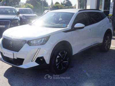 Peugeot 2008 1.2 puretech Allure Pack 130CV Bianco usata Gorlago