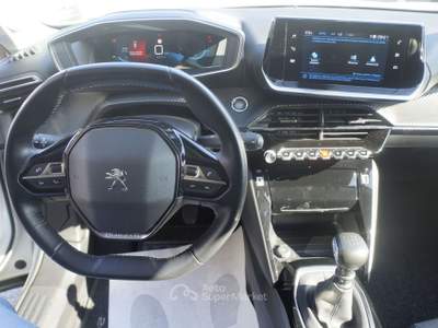 Peugeot 2008 1.2 puretech Allure Pack 130CV Bianco usata Gorlago