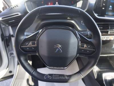 Peugeot 2008 1.2 puretech Allure Pack 130CV Bianco usata Gorlago