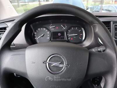 Opel Vivaro Vivaro 1.5 CDTI 120 CV L2 Medio 3 POSTI 18.850+IVA Bianco usata Varna