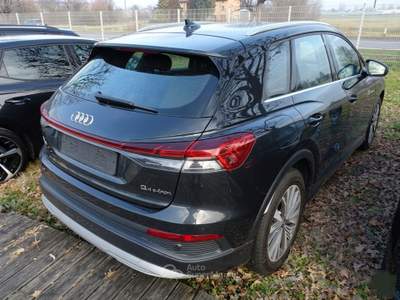 Audi Q4 Q4 E Tron 45 QUATTRO ACC LED CAMERA 19" SOLO 14.500KM! Nero usata Varna