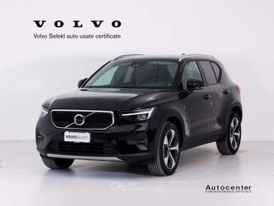 Volvo XC40 B3 163CV AUT CORE + PELLE + 19" Nero usata Bassano del Grappa