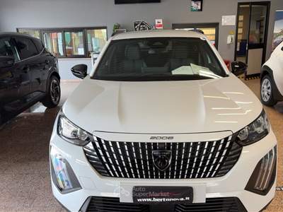 Peugeot 2008 Hybrid 110cv e-DCS6 Allure auto Bianco usata Alonte