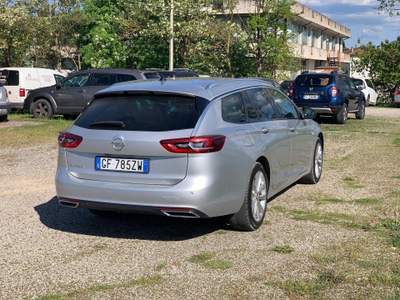 Opel Insignia 2.0 CDTI Business Elegance 174cv AT8 Argento usata Chiusi