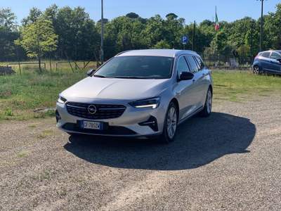 Opel Insignia 2.0 CDTI Business Elegance 174cv AT8 Argento usata Chiusi