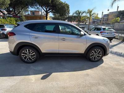 Hyundai Tucson 1.6 CRDi 48V 2wd DCT136cv N Line Beige usata Cercola