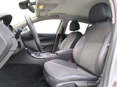 Opel Insignia SW 2.0 CDTI 160 HP COSMO COME STA E GIACE Bianco usata Udine