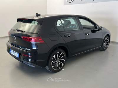 Volkswagen Golf 1.0 eTSI EVO Life DSG Nero usata Cesena