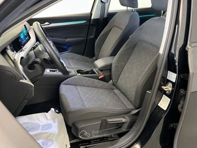 Volkswagen Golf 1.0 eTSI EVO Life DSG Nero usata Cesena