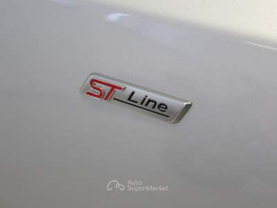 Ford Focus 1.0T EcoBoost Hybrid 155cv ST-Line Auto Argento usata Venezia