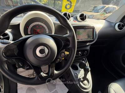 Smart ForTwo PELLE NAVI TETTO RATA MENSILE 199,00 EURO 70 1.0 52kW passion Bianco usata Roma