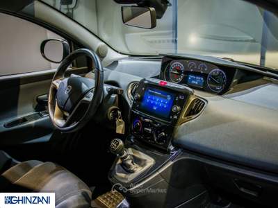 Lancia Ypsilon 1.0 FireFly 70cv Hybrid Gold - "PREZZO VERO" Nero usata San Paolo d'Argon