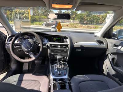 Audi A4 Trazione quattro, automatico S-Tronic usata Leini