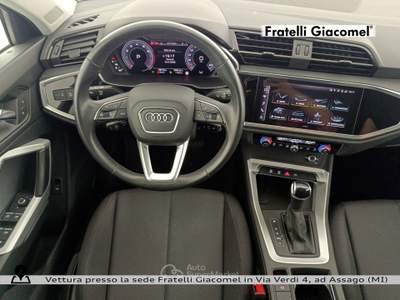 Audi Q3 40 2.0 tfsi business advanced quattro s-tronic Blu/Azzurro usata Assago