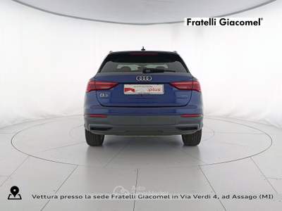 Audi Q3 40 2.0 tfsi business advanced quattro s-tronic Blu/Azzurro usata Assago