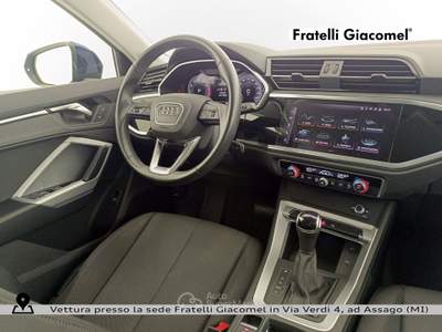 Audi Q3 40 2.0 tfsi business advanced quattro s-tronic Blu/Azzurro usata Assago