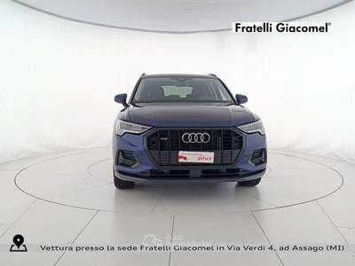 Audi Q3 40 2.0 tfsi business advanced quattro s-tronic Blu/Azzurro usata Assago