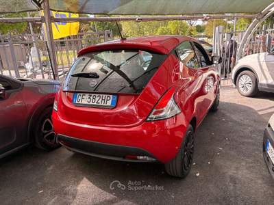 Lancia Ypsilon Lancia Ypsilon Rosso usata Roma