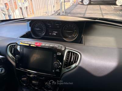 Lancia Ypsilon Lancia Ypsoln Nero usata Roma