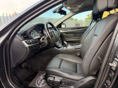 BMW Serie 5 520d Touring Futura Automatica Pelle/ Navigatore usata Pistoia