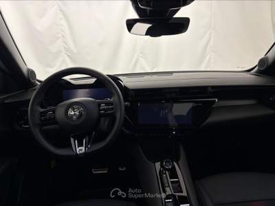 Alfa Romeo Junior  1.2 ibrida speciale 145cv edct6 Bianco usata Settimo Torinese