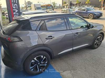 Peugeot 2008 Allestimento GT - camera 360°,sedili sportivi e molto altro! Grigio usata Torino