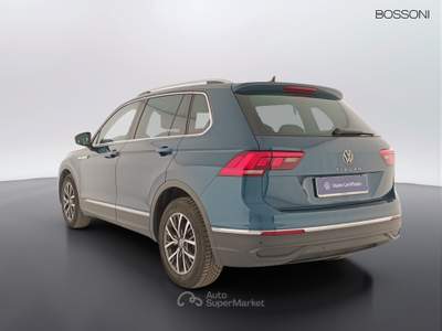 Volkswagen Tiguan 2.0 tdi scr 150cv life dsg Blu/Azzurro usata Orzinuovi