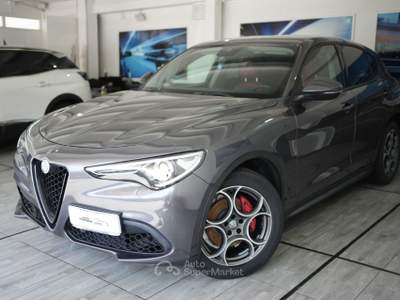 Alfa Romeo Stelvio 2.2 Turbodiesel 190 CV AT8 Q4 Business Grigio usata Pozzuoli