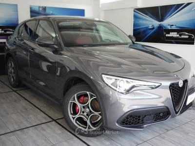 Alfa Romeo Stelvio 2.2 Turbodiesel 190 CV AT8 Q4 Business Grigio usata Pozzuoli