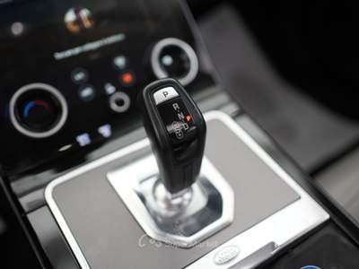 Land Rover Range Rover Evoque 2.0D I4-L.Flw 150 CV AWD SE+Tetto Apribile Oro usata Pozzuoli