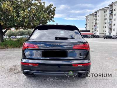 Audi Q5 40 2.0 tdi mhev 12V S line quattro s-tronic Nero usata Pontecagnano Faiano