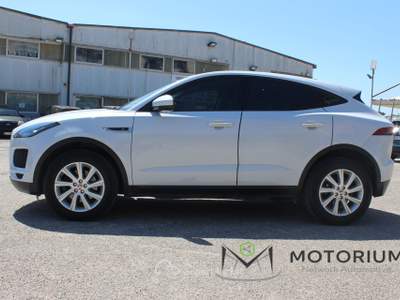 Jaguar E-Pace 2.0D I4 AWD 150CV AUTO Bianco usata Napoli