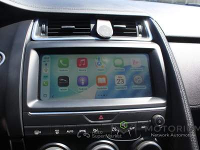 Jaguar E-Pace 2.0D I4 AWD 150CV AUTO Bianco usata Napoli