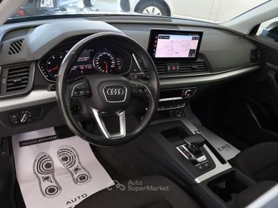 Audi Q5 30 2.0 tdi mhev Business Design 136cv s-tronic Nero usata Ceglie Messapica