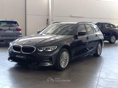 BMW Serie 3 325tds d Touring mhev 48V xdrive Sport auto Grigio usata Verona