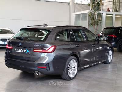 BMW Serie 3 325tds d Touring mhev 48V xdrive Sport auto Grigio usata Verona