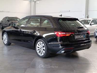 Audi A4 40 2.0 tdi mhev Business Advanced 204cv s-tronic Nero usata Verona