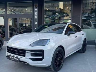 Porsche Cayenne 3.0 V6 E-Hybrid usata Taranto