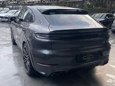 Porsche Cayenne 3.0 V6 E-Hybrid usata Taranto