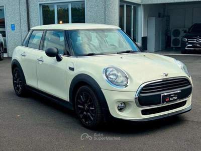 MINI Clubman Mini IV F55-F56 2014 1.5 5p Bianco usata Verona