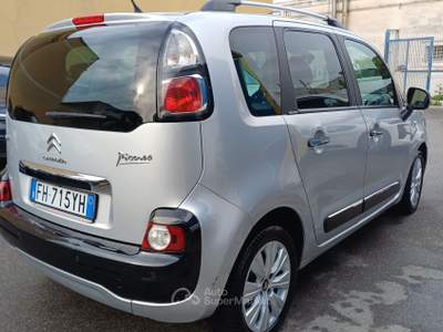 Citroen C3 Picasso benzina 110 Exclusive Grigio usata Massafra