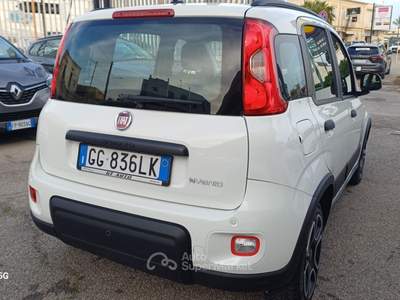 Fiat Panda FireFly S&S Hybrid City Life Bianco usata Massafra