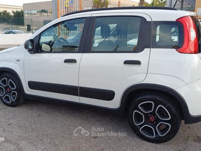 Fiat Panda FireFly S&S Hybrid City Life Bianco usata Massafra