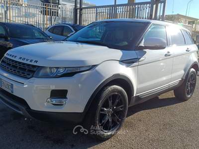 Land Rover Range Rover Evoque Range Evoque 2.2 TD4 5p. Dynamic Bianco usata Massafra