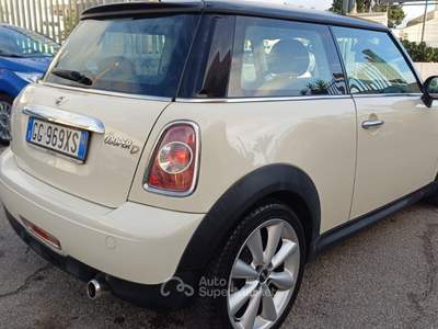MINI Clubman 1.6 16V Cooper D Beige usata Massafra