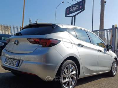Opel Astra S&S AT9 74000KM! Grigio usata Massafra