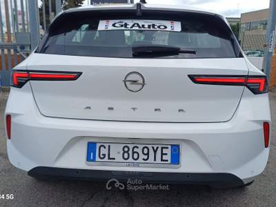 Opel Astra Diesel 130 CV Edition Bianco usata Massafra