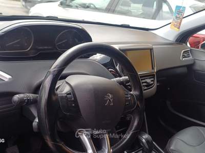 Peugeot 2008 Allure Nero usata Massafra