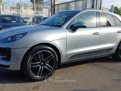 Porsche Macan 2.0 TETTO PANORAMICO APRIBILE Grigio usata Massafra